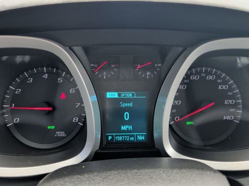 Used 2017 Chevrolet Equinox LT image 12