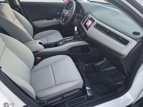 Used 2021 Honda HR-V LX image 19