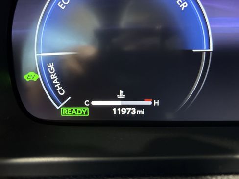 Certified 2025 Toyota Crown Signia image 15