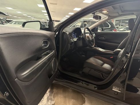 Used 2017 Honda HR-V EX-L image 20