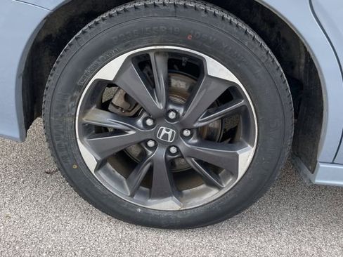 Used 2023 Honda Odyssey Elite image 23