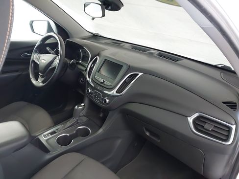 Used 2020 Chevrolet Equinox LT FWD image 29