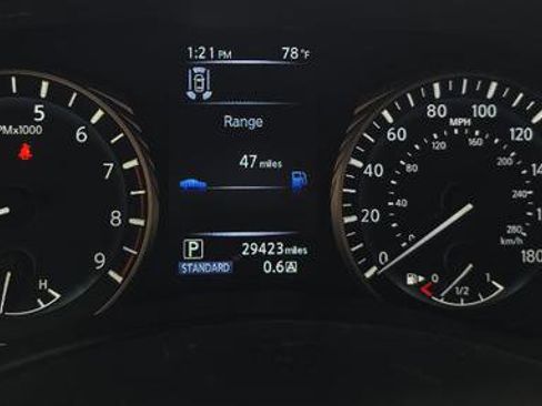 Used 2022 INFINITI Q60 3.0t Luxe w/ Essential Package image 16