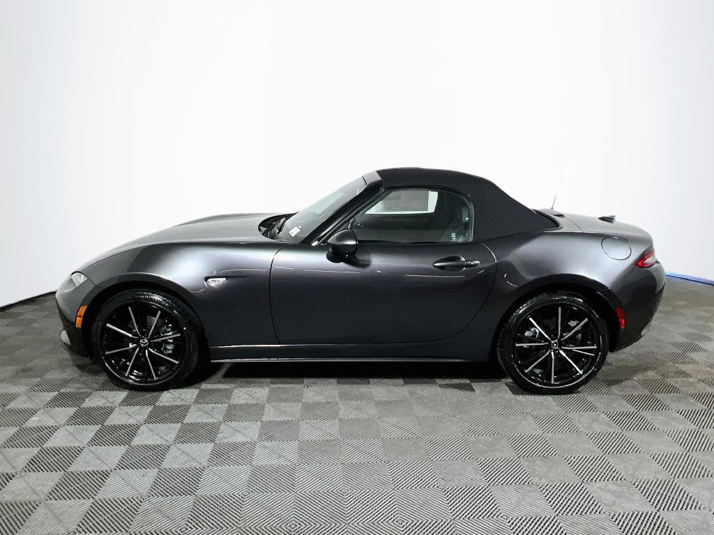 New 2026 MAZDA MX-5 Miata Grand Touring w/ Weather Package RWD image 4