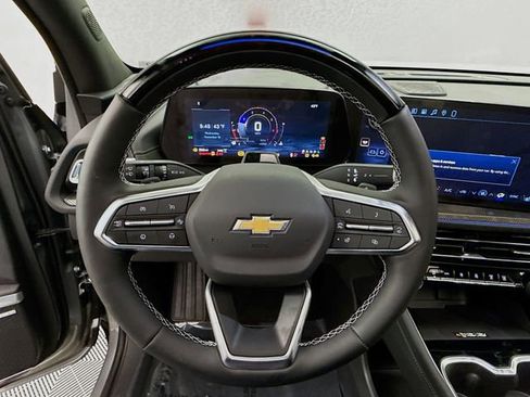 New 2026 Chevrolet Traverse High Country w/ LPO, Floor Liner Package image 12