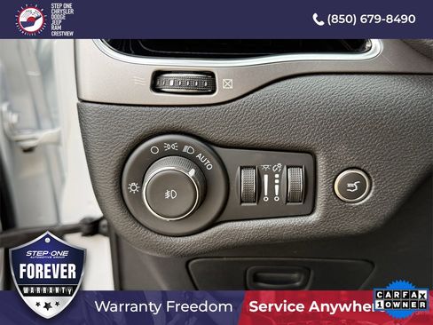 Used 2022 Jeep Cherokee Limited image 20