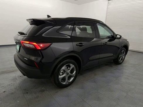 New 2026 Ford Escape ST-Line w/ Cold Weather Package image 8