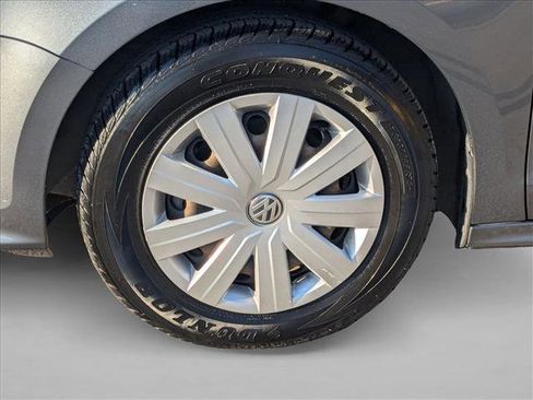 Used 2015 Volkswagen Jetta S image 20