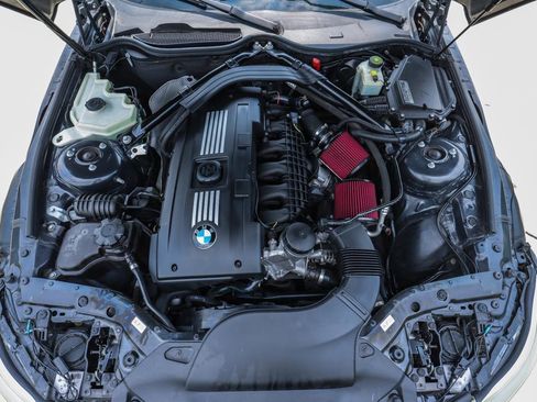 Used 2012 BMW Z4 sDrive35i image 18