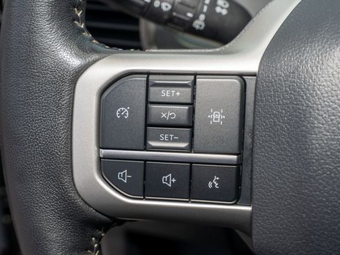 Used 2024 Ford Expedition Max XLT AWD/4WD image 33