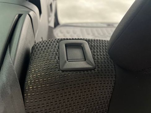 Used 2023 Subaru Outback Premium image 20