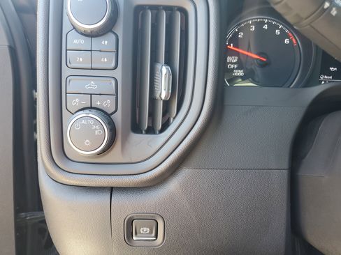 Used 2024 Chevrolet Silverado 1500 Custom Trail Boss image 20