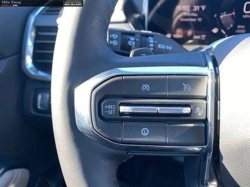 New 2026 GMC Acadia Elevation w/ Elevation Premium Package AWD/4WD image 19