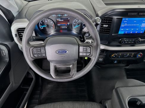 Used 2023 Ford F150 XL w/ Trailer Tow Package RWD image 15