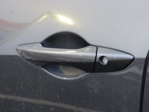 Used 2019 Acura RDX Advance Package 4D Sport Utili image 18