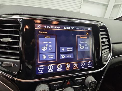 Used 2019 Jeep Grand Cherokee Limited AWD/4WD image 17