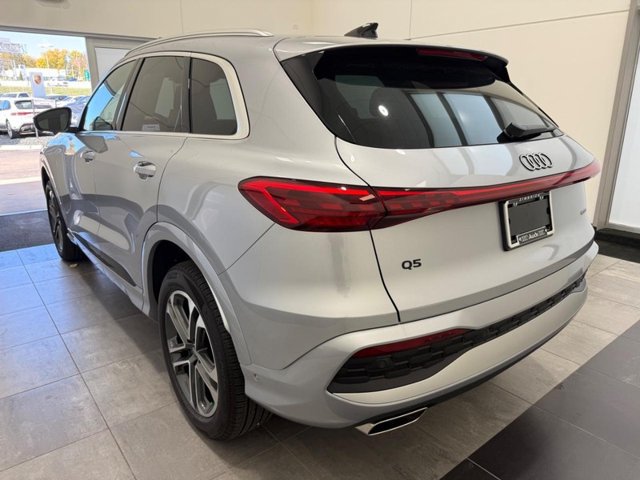 Certified 2026 Audi Q5 Premium AWD/4WD image 3