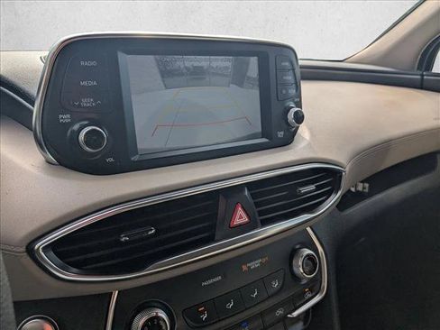 Used 2020 Hyundai Santa Fe SEL image 14