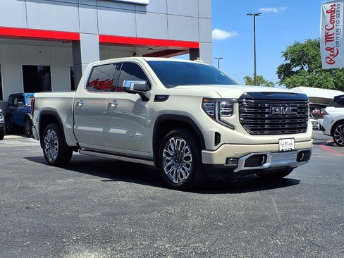 Used 2026 GMC Sierra 1500 Denali Ultimate AWD/4WD image 4