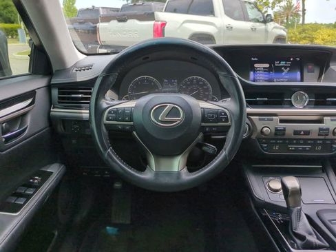 Used 2017 Lexus ES 350 FWD image 15