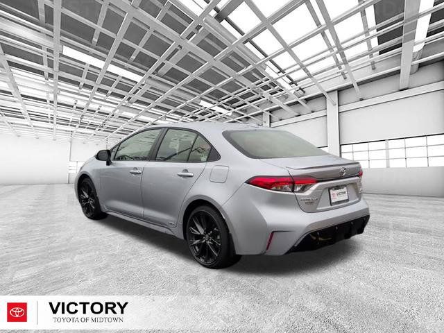 Used 2026 Toyota Corolla SE w/ SE Premium Package AWD/4WD image 6
