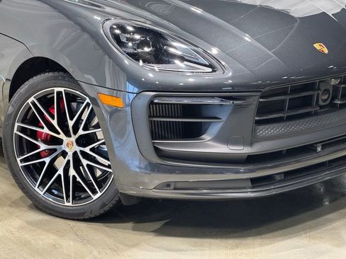 Used 2023 Porsche Macan GTS image 2