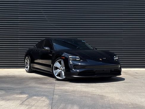 Certified 2022 Porsche Taycan RWD image 9