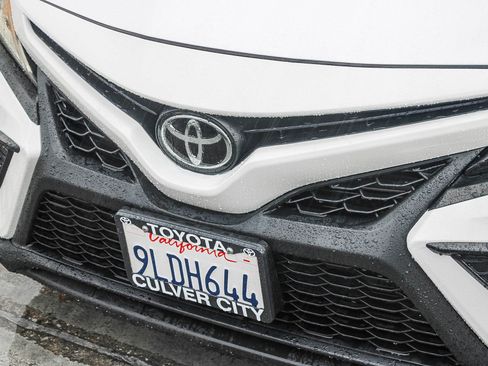 Certified 2024 Toyota Camry SE image 6