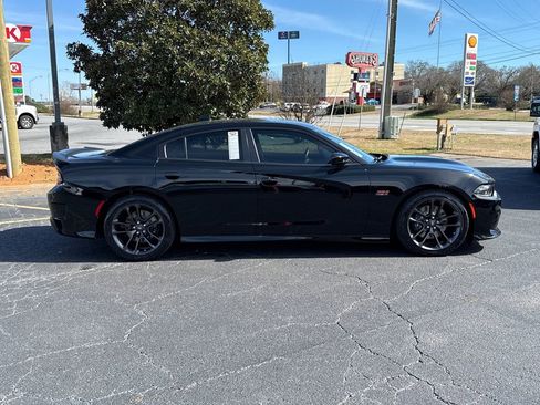 Used 2023 Dodge Charger Scat Pack w/ Plus Group image 8