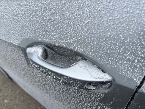 New 2026 Volkswagen Tiguan SE image 8