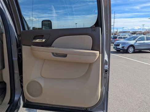 Used 2013 GMC Sierra 2500 SLT w/ SLT Convenience Package image 36