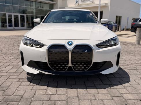 Used 2023 BMW i4 eDrive40 RWD image 6