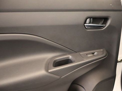 New 2025 Nissan Versa SV w/ Trunk Package image 25