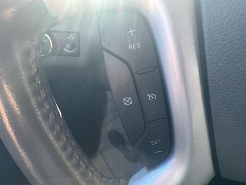 Used 2012 Chevrolet Traverse LS image 18