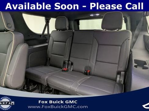 Certified 2023 GMC Yukon XL SLT w/ SLT Premium Package AWD/4WD image 32