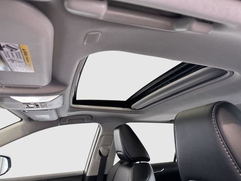 Used 2024 Toyota RAV4 XLE Premium image 30