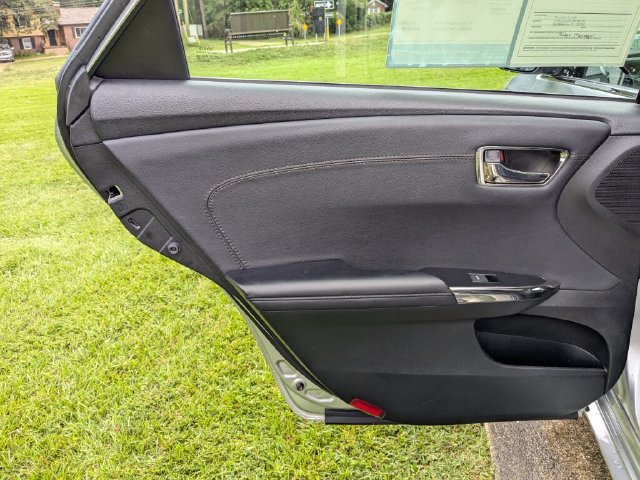 Used 2015 Toyota Avalon XLE Touring FWD image 35