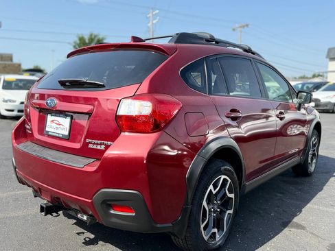 Used 2016 Subaru Crosstrek 2.0i Premium AWD/4WD image 3