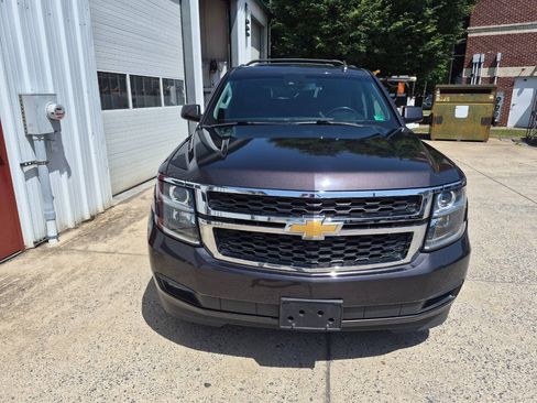 Used 2017 Chevrolet Tahoe LT AWD/4WD image 2