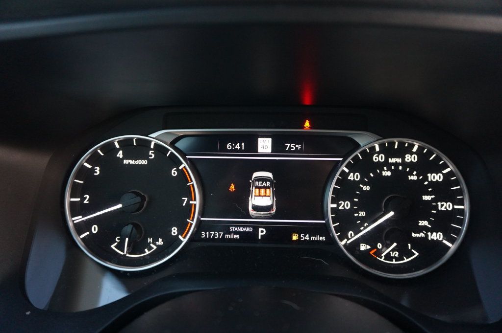 Used 2023 Nissan Rogue SL w/ SL Premium Package FWD image 7