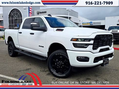 Used 2025 RAM 2500 Big Horn AWD/4WD image 1
