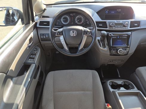 Used 2016 Honda Odyssey SE image 22