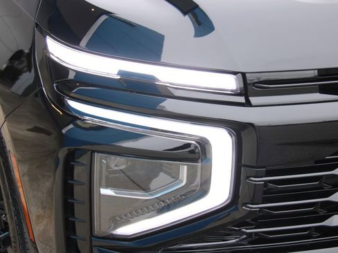 Certified 2026 Chevrolet Tahoe RST w/ Comfort Package image 33