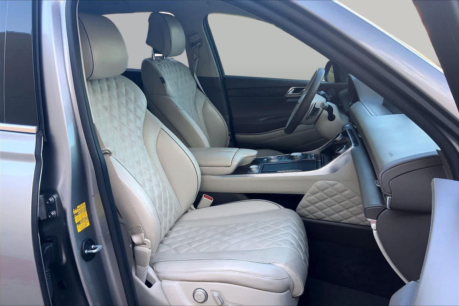 Used 2024 Genesis GV80 3.5T w/ Prestige Package AWD/4WD image 9