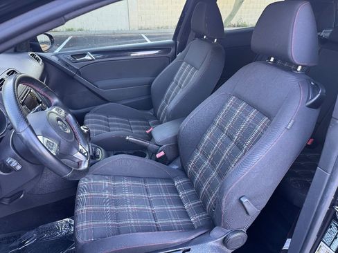 Used 2012 Volkswagen Golf 2-Door image 13