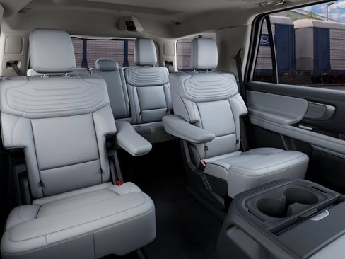 New 2027 Ford Expedition Platinum w/ Platinum Ultimate Package AWD/4WD image 11