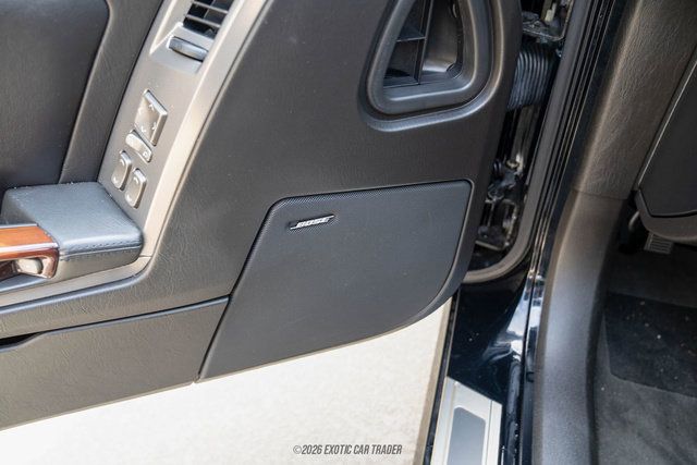 Used 2006 Cadillac XLR RWD image 34
