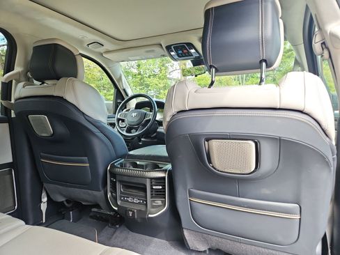 Used 2025 RAM 1500 Tungsten w/ Trailer Tow Group image 18