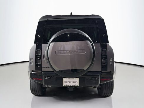 Used 2024 Land Rover Defender 110 X AWD/4WD image 6