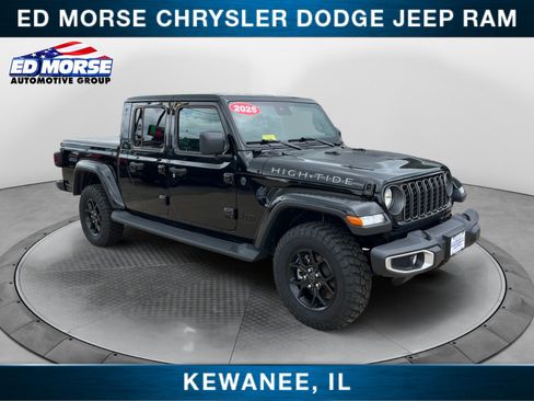 Used 2025 Jeep Gladiator Sport AWD/4WD image 7